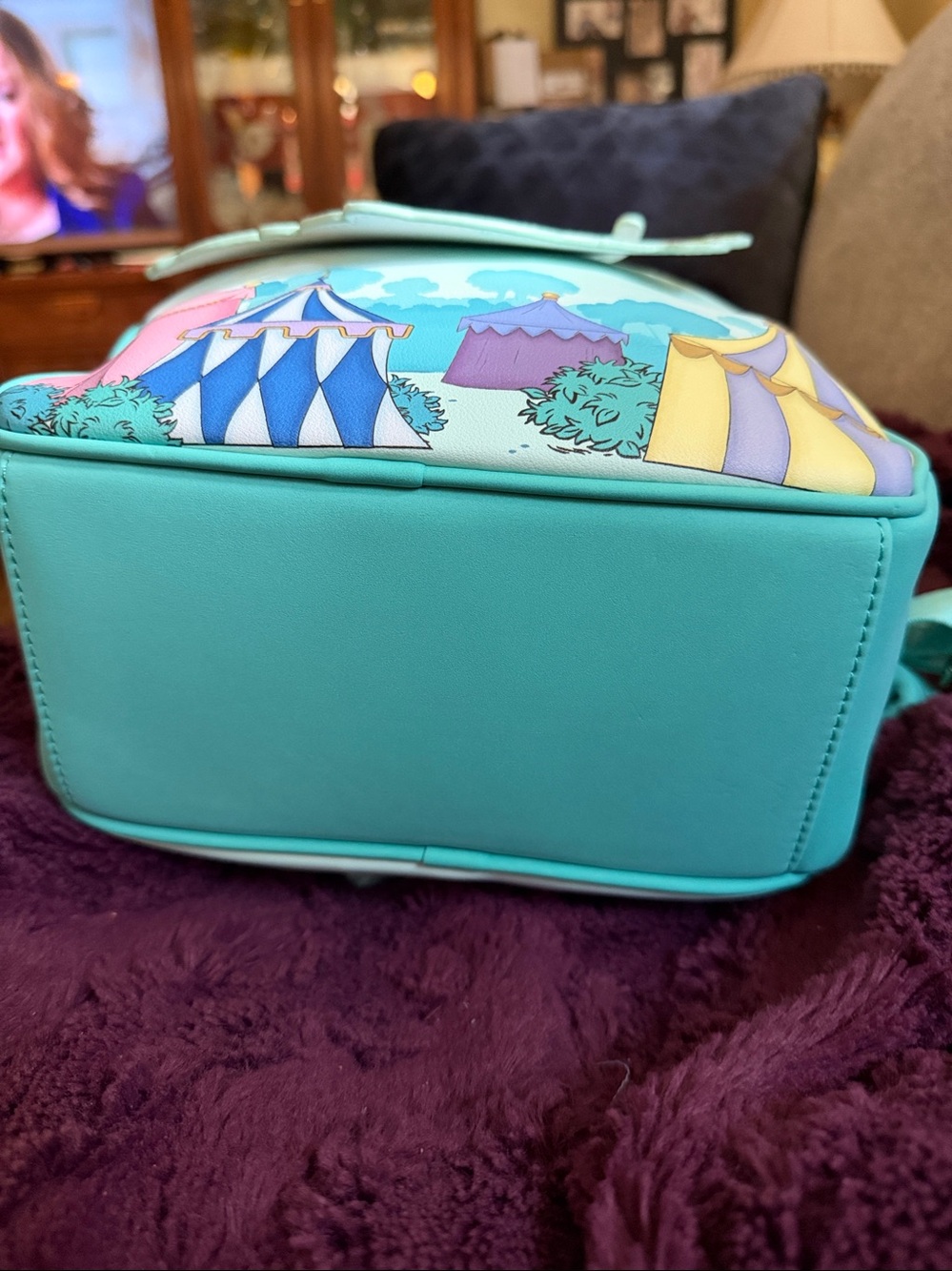Loungefly Disney Robin Hood Rescues Maid Marian Backpack - Picture 5 of 6